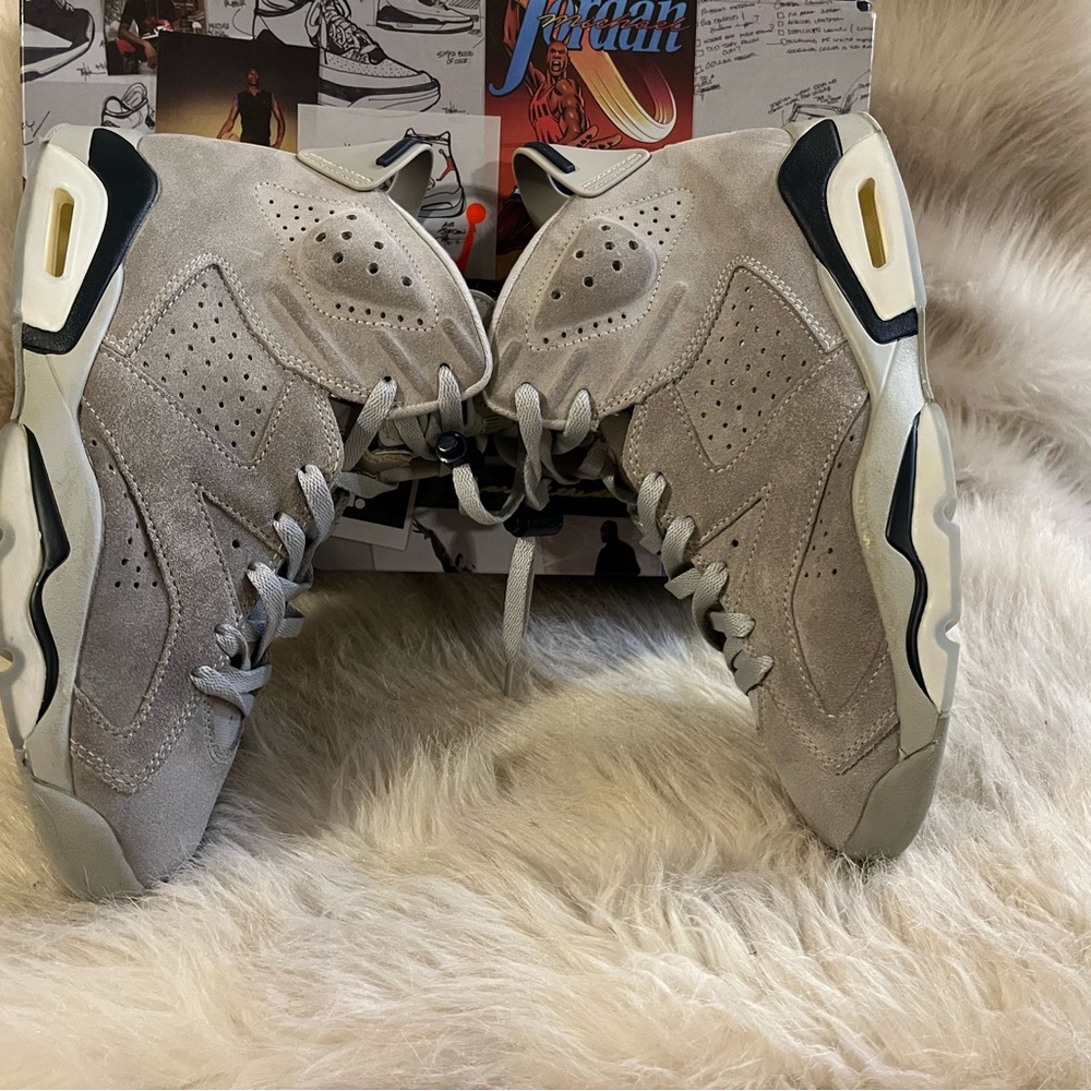 Jordan 6 Retro Suede Sneakers in Light Gray Navy Blue Size 7.5 men’s OG Retro - Picture 3 of 9